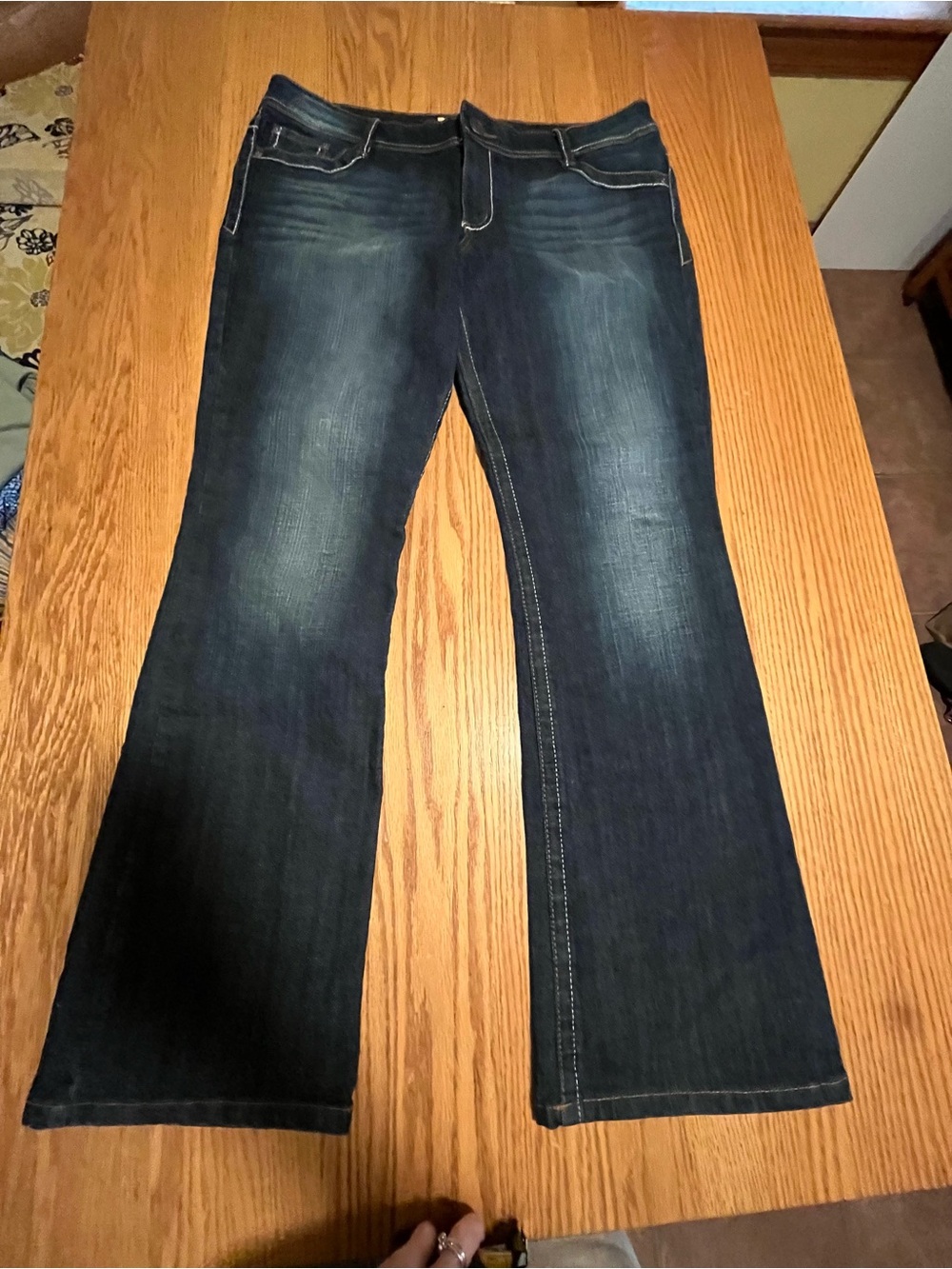 L.E.I Ashley Low Rise Boot Jeans Juniors 17 Reg Blue Denim Embroidered